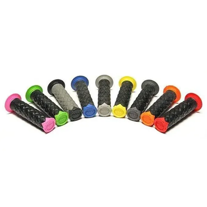 SPIDER SLT PINK W/BLACK DIAMONDS 7/8 GRIPS